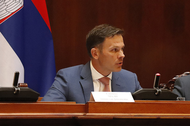 Mali o Šoškiću: Čudno da jedan profesor ne zna značaj dobijanja kreditnog rejtinga