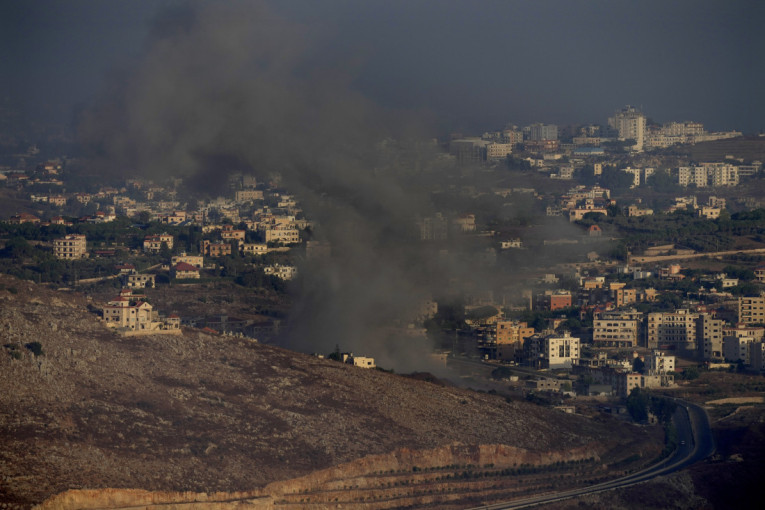Izrael izveo desetine vazdušnih napada na južni Liban