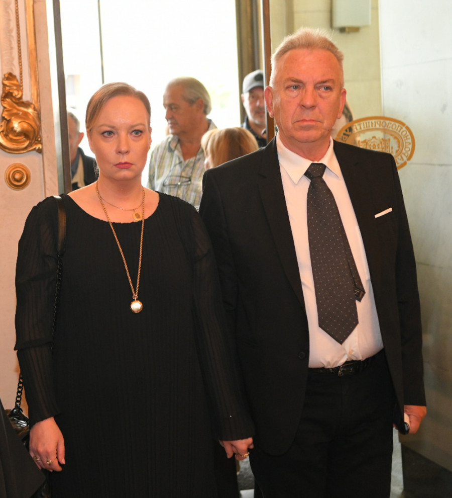 Poslednje zbogom Radmili Živković: Sahrana velike glumice u Aleji zaslužnih građana (FOTO/VIDEO)