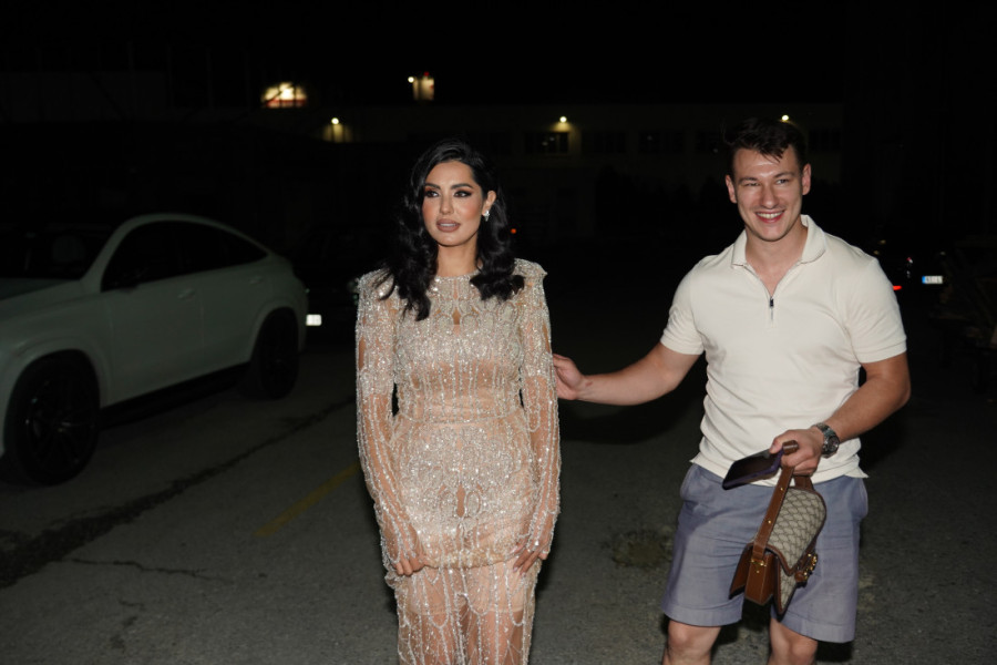 Tanja Savić iznenadila dečka za rođendan: Mom avijatičaru! (FOTO)