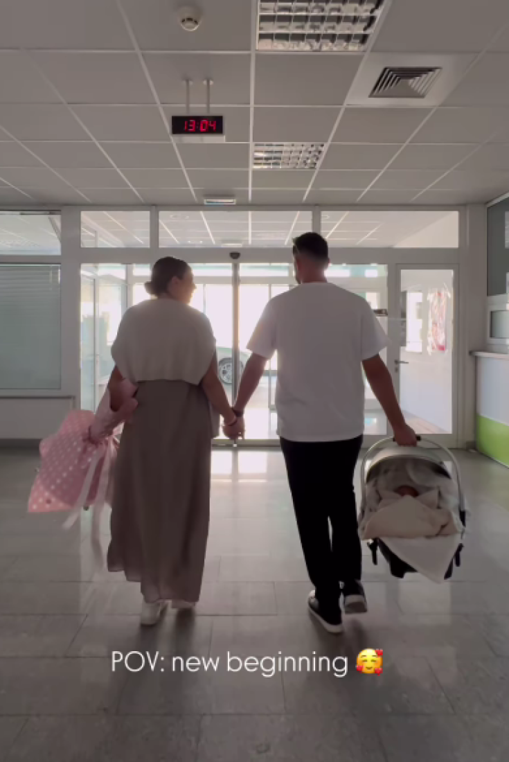 Slavlje u porodici Džejle Ramović! Porodila se pevačicina sestra: Pobednica "Zvezda Granda" postala tetka!