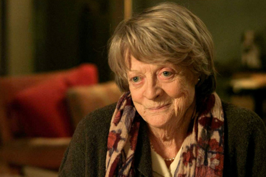 Džudi Denč gušeći se u suzama progovorila o smrti svoje najbolje prijateljice Megi Smit: Smogla je snage samo za jednu rečenicu (FOTO)