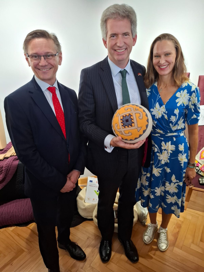 "Poklon sa značenjem" – spoj tradicije i kulture Srbije i BiH (FOTO)