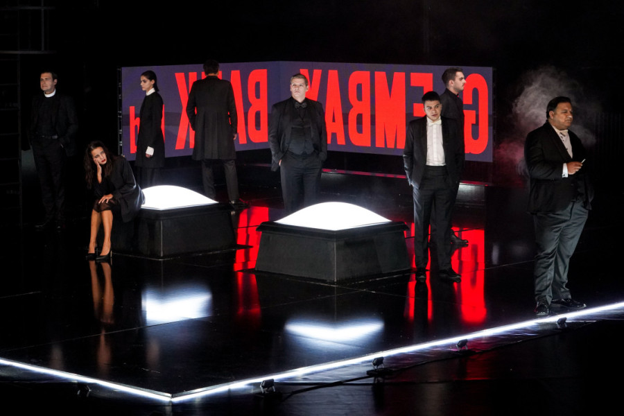 Ona je u vezi sa gotovo svim muškarcima: Čarolija Krležine rečenice u predstavi "Šarlota Kasteli" (FOTO/VIDEO)