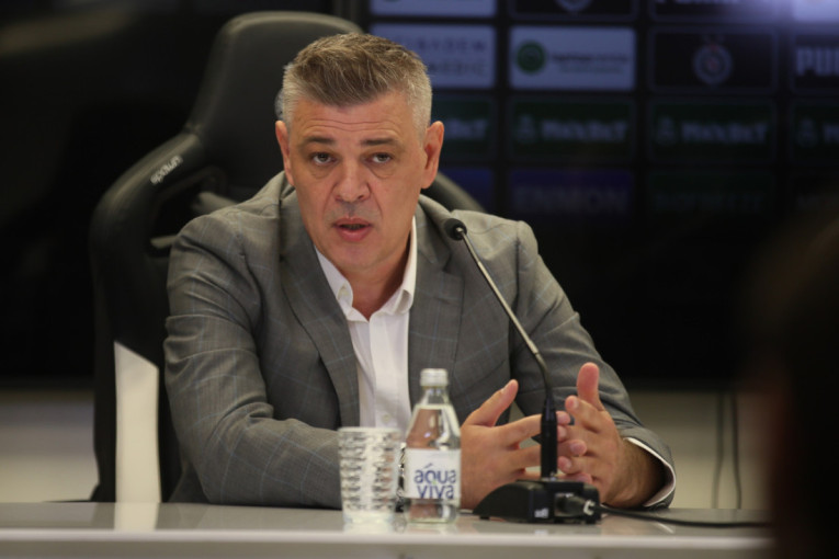 Milošević se vraća na klupu! Savo pred promocijom na dobro poznatom mestu!