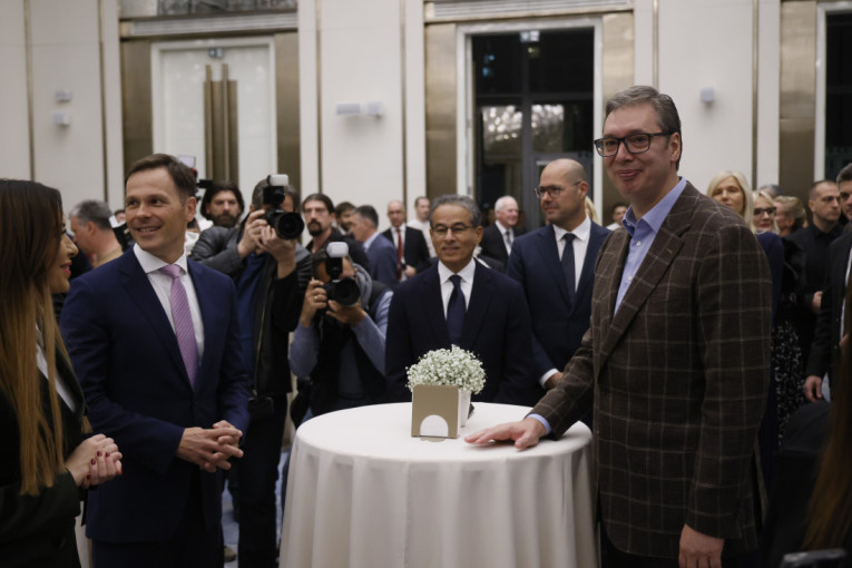 Vučić: Beograd na vodi doneo 9,7 milijardi evra, novi hotel otvara 200 radnih mesta