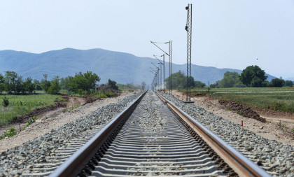 Voz naleteo na čoveka na relaciji Subotica – Beograd! Oglasili se iz "Srbijavoz": Obustavljen železnički saobraćaj