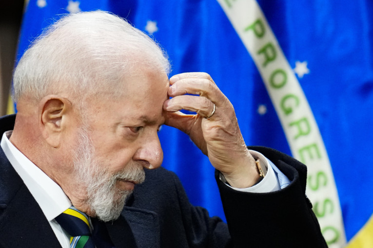 Drama na nebu! Avion brazilskog predsednika četiri sata kružio iznad aerodroma, sa njim bila i prva dama