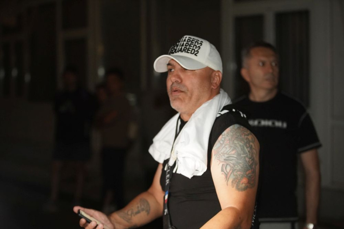 "Šta fali seljani?" Tea Tairović odgovorila na prozivke poznatom pevaču: Nije mi jasan!