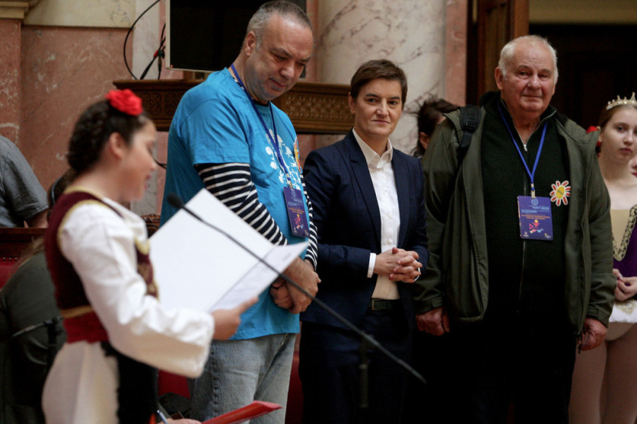 Brnabić na otvaranju manifestacije "Radost Evrope": Deca su najbolji ambasadori mira i saradnje u svetu (FOTO)