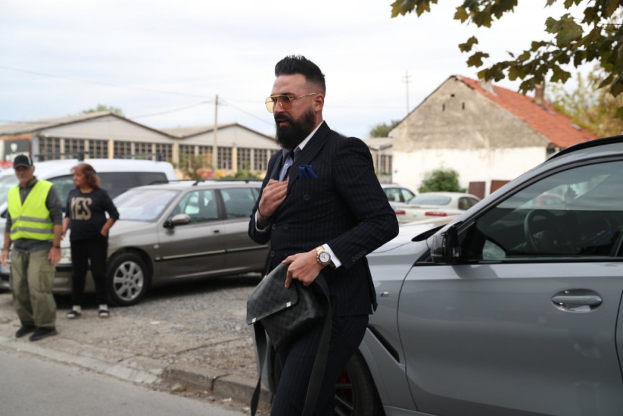 "Bilo je provokativnih snimaka!" Nikolina Kovač pronašla šok prepiske u telefonu svog supruga