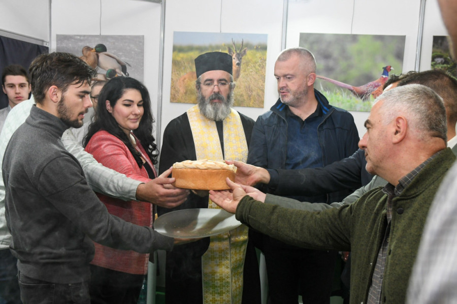 Na štandu Lovačkog Saveza Srbije obeležena lovačka slava Sveti Evstatije-Plakida