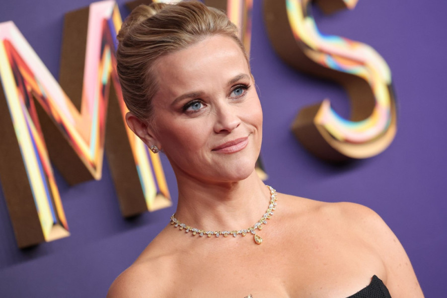 Riz Viderspun objavila svoj prvi roman: Neuspeh koji je doživela inspiracija za lik koji je bačen na kolena (FOTO)