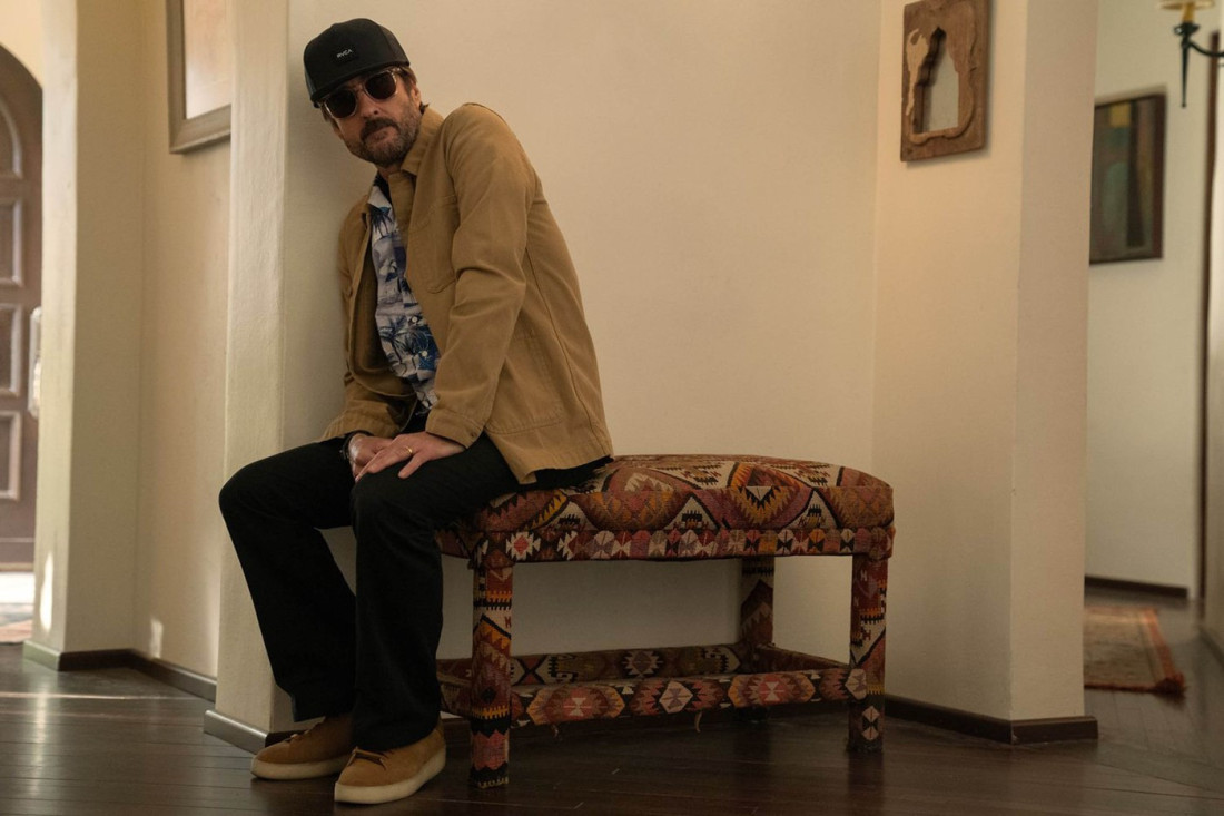 Lisa Kudrou i Rej Romano pokušavaju da sakriju mračne i opasne tajne u novoj Netfliksovoj seriji: Fanovi oduševljeni (FOTO/VIDEO)