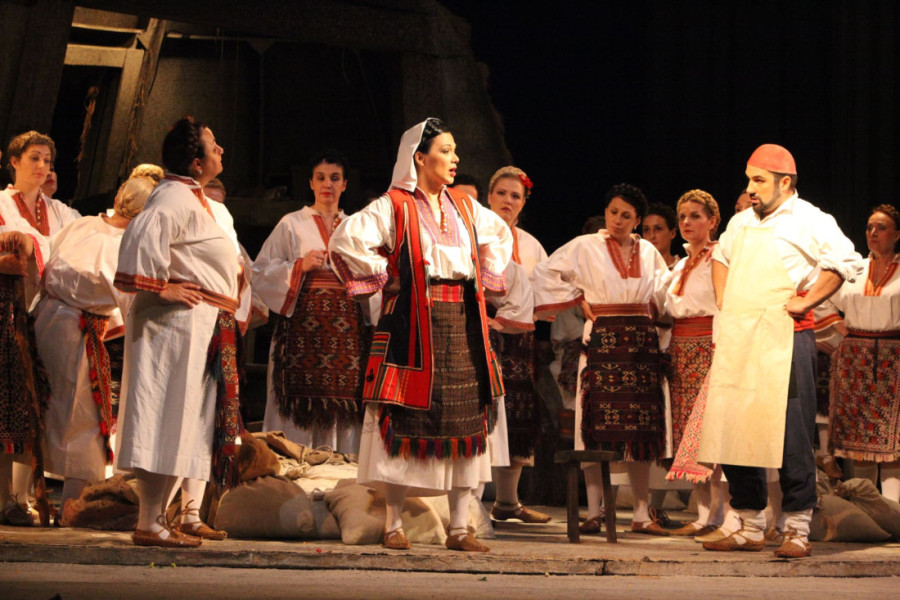 Čuvena komična opera "Ero s onoga svijeta" u Narodnom pozorištu: Spektakularna i urnebesna ljubavna priča (FOTO)