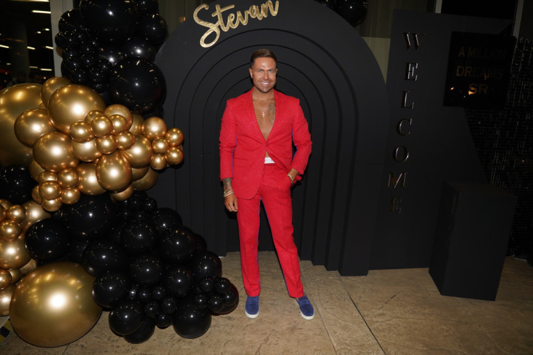 "Ja sam čak super sa Duškom!" Ovo je istina o pomirenju Cece i Jelene Karleuše: Samo će da ti pošalje tužbu!