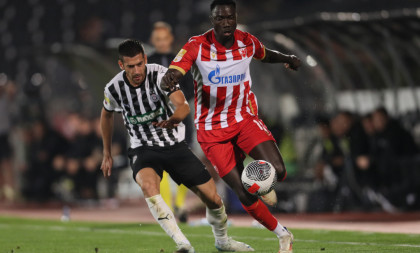 Nije za one sa slabim srcem: Bivši fudbaler Zvezde doživeo dvostruki prelom noge (FOTO)