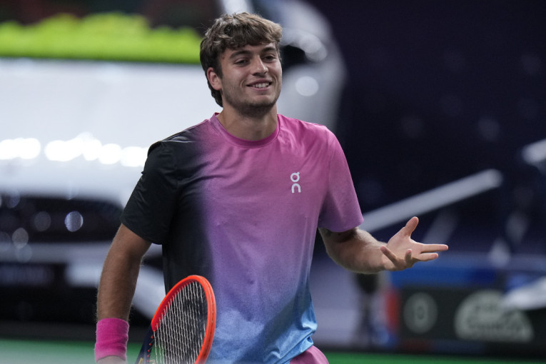 Novak je moj idol! Đokovićev rival oduševljen njegovom veličinom, o njemu razmišlja i kada ide na spavanje!