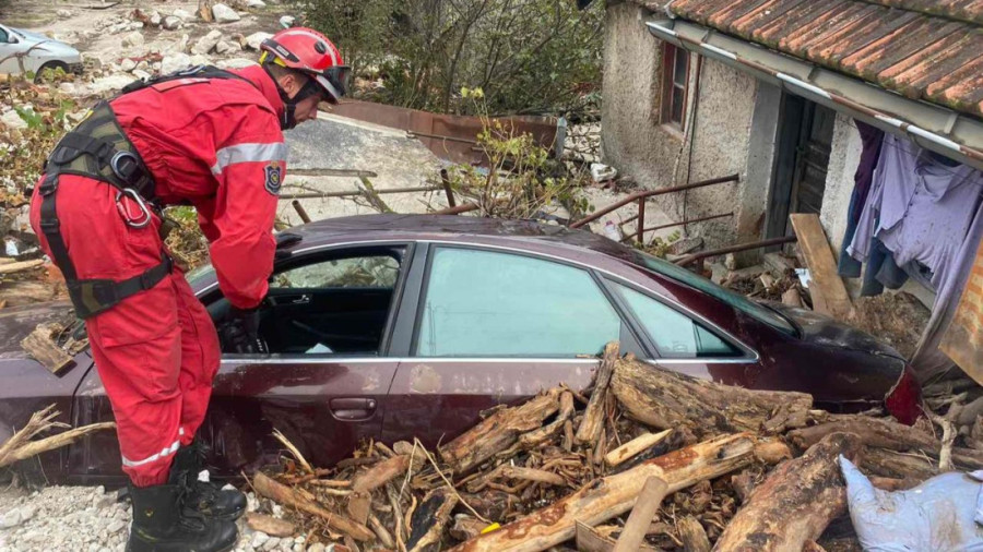 Jeza, strepnja, nada! Nastavljena potraga za nestalima u poplavama, ovo su najnovije informacije o stanju u Jablanici