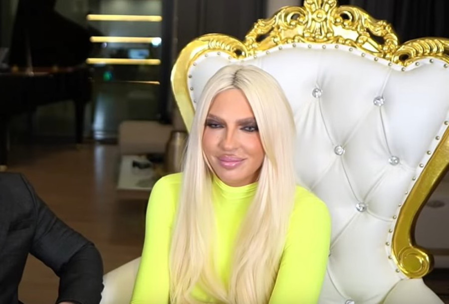 Jelena Karleuša ne jede meso i vegeterijanka je, a evo kako se hrane njene naslednice Atina i Nika Tošić