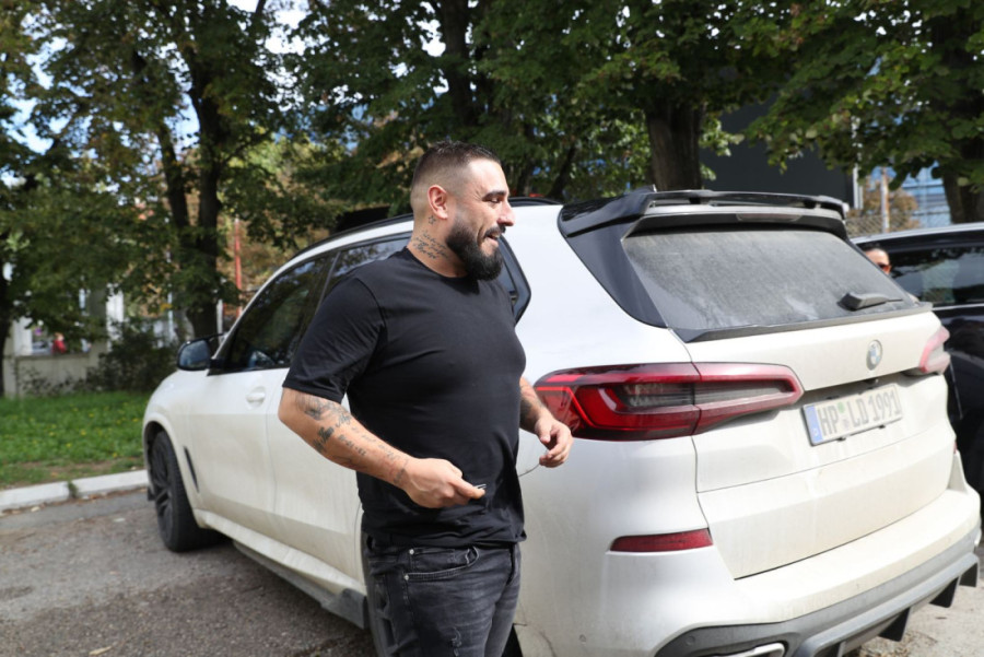 "Nije posedovao vozačku dozvolu!" Mladen Mijatović otkrio još detalja o udesu Darka Lazića