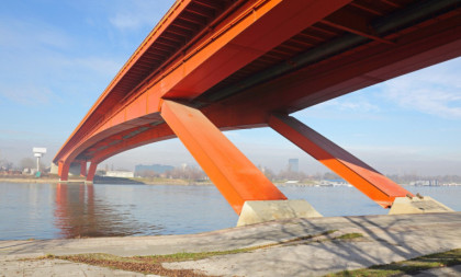 Novi Sad dobija gigantski most: Krakovi već nad Dunavom, ključni trenutak stiže u aprilu