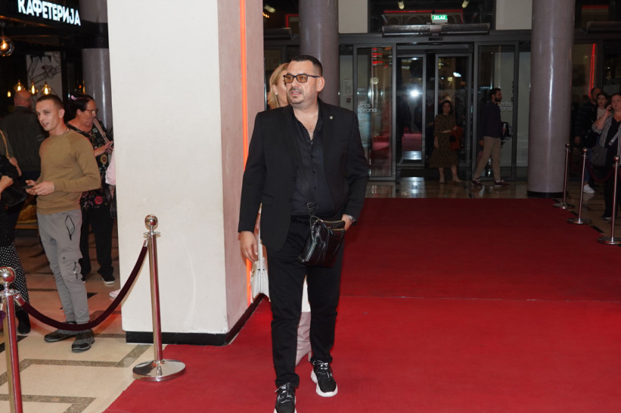 Peđa Medenica poseduje kolekciju parfema vrednu preko 10.000 evra!