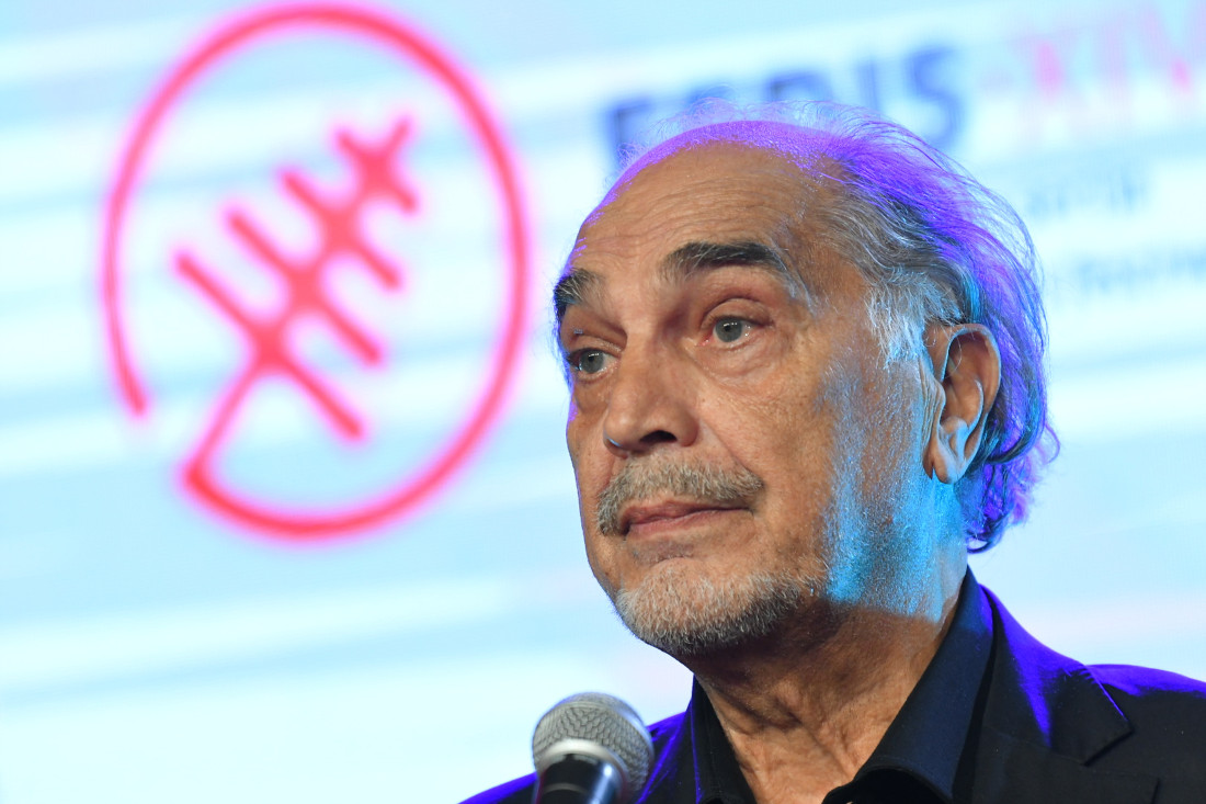 Voji Brajoviću uručena "Zlatna antena" za životno delo: Osećam se  kao dete koje je dobilo kutiju slatkiša (FOTO)