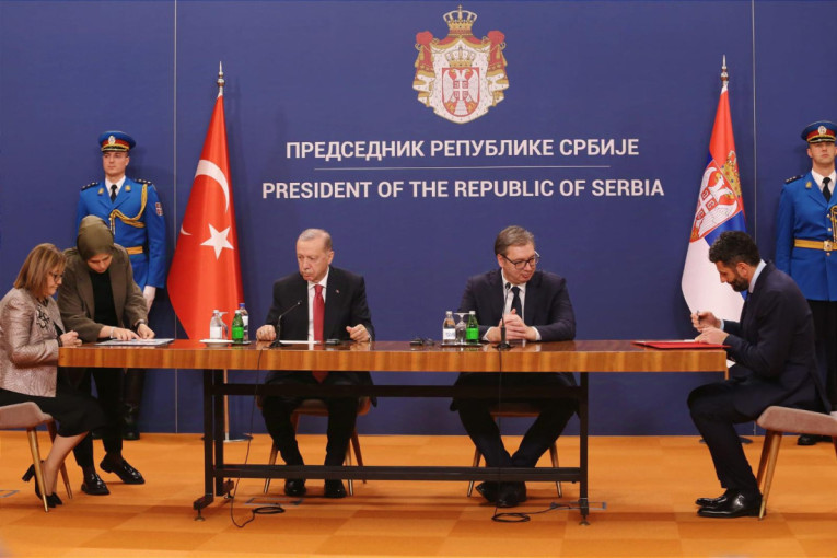 Gradonačelnik Šapić potpisao Protokol o saradnji sa gradonačelnicom turskog grada Gazijantepa (FOTO)