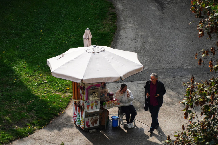 Malo sunca, malo oblaka: Ponegde moguća kiša, danas do 26 stepeni!