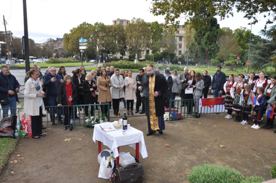 U Parizu obeleženo 90 godina od smrti kralja Aleksandra Prvog Karađorđevića (FOTO)