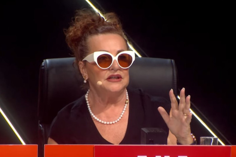 "Sram te bilo!" Voditelj prekinuo Anu Bekutu usred izlaganja, a ona mu žestoko odbrusila: "Što radiš to?"