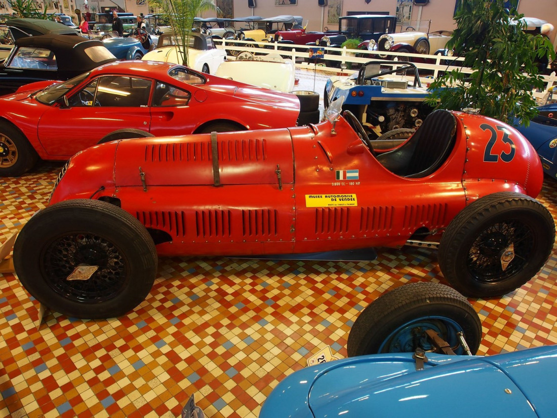 Entoni Hopkins je neumoran: Glavna uloga u filmu o čuvenom brendu luksuznih sportskih automobila (FOTO)