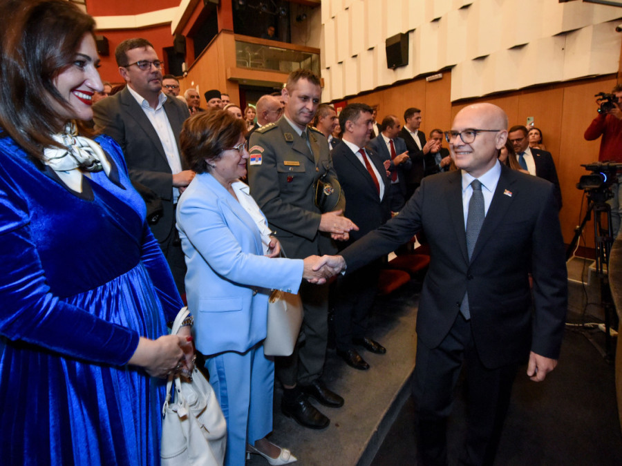 Obeležen Dan Opštine Trstenik: Vučeviću uručeno priznanje počasnog građanina (FOTO)