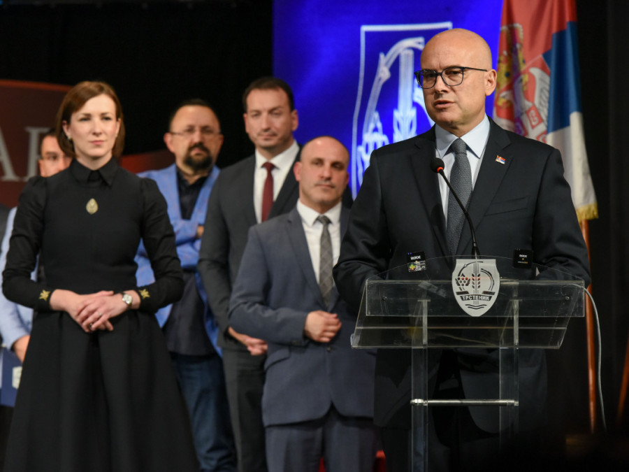 Obeležen Dan Opštine Trstenik: Vučeviću uručeno priznanje počasnog građanina (FOTO)