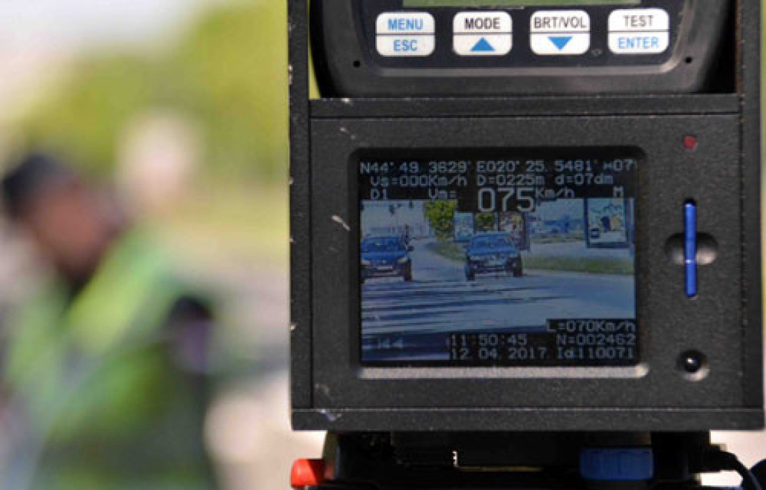 Ni nevidljive folije neće pomoći: Stiže najstroži zakon do sada, 50.000 dinara kazne za prekrivanje tablica