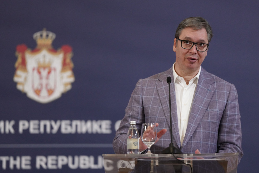 Predsednik Vučić na ceremoniji potpisivanja Ugovora za samobalansirane solarne elektrane: "Uštedećemo 120 miliona evra godišnje!" (FOTO)