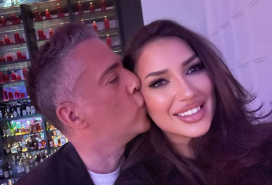 Mnogi su ostali bez daha! Mina Joksimović pozirala sa tatom na crvenom tepihu, evo kako izgleda bez filtera! (FOTO)