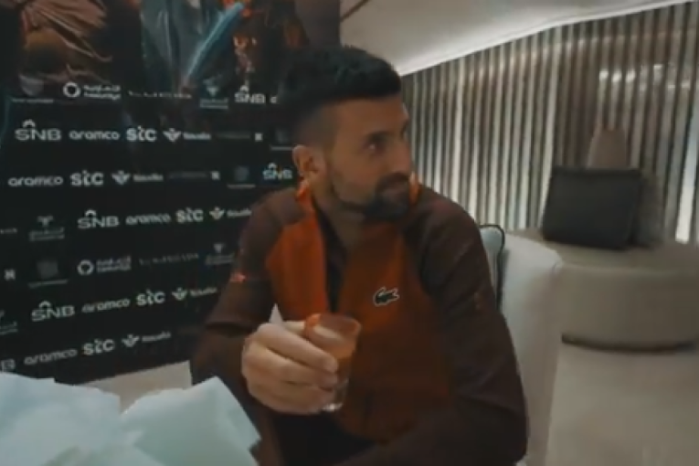 Arapi dočekali Đokovića sa neobičnim pićem: Novak se nije oduševio, njegova reakcija je obišla planetu (VIDEO)