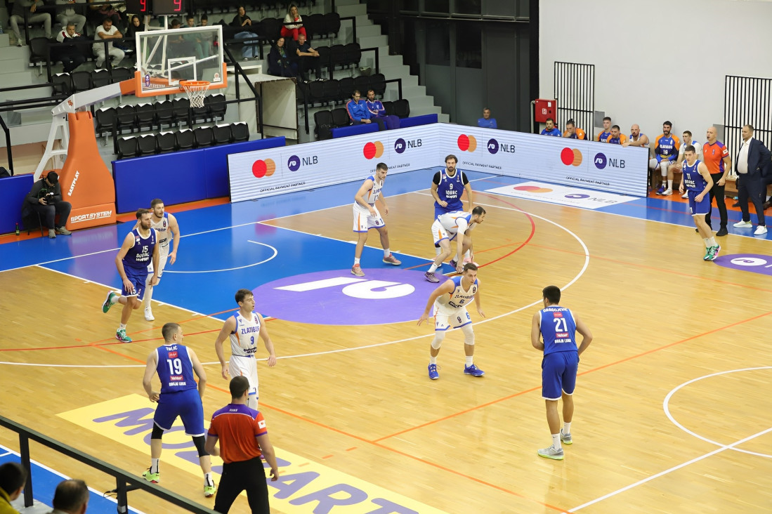 Tim igrao sa šestoricom na terenu, sudije ekspresno suspendovane! Oni nisu videli ništa loše, ali komesar jeste