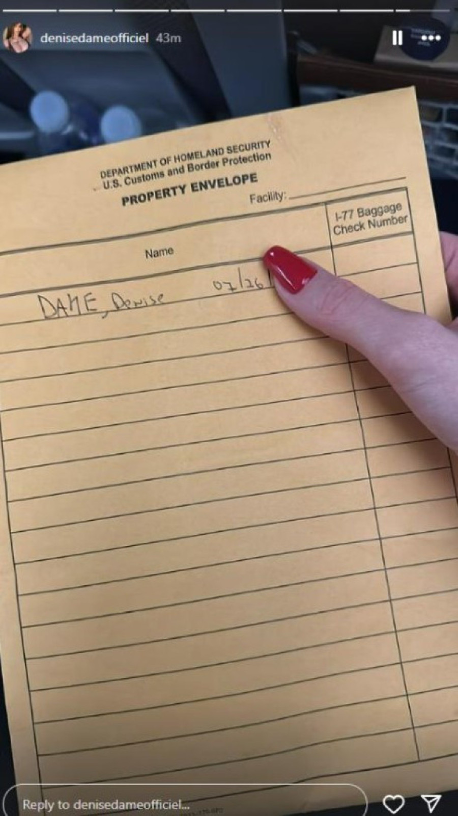 "Gospođo, Amerika nije za Vas!" Starleta deportovana po hitnom postupku, a razlog je bizaran