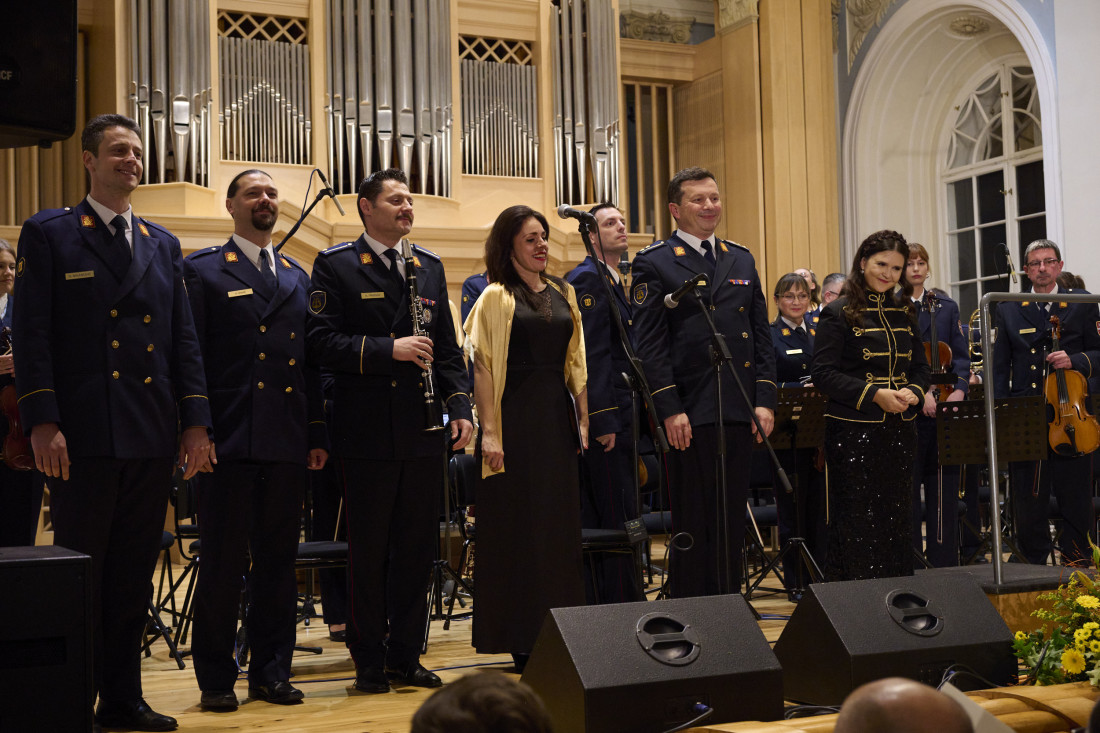 Mesec srpske kulture u Pragu: Nastupio ansambl "Stanislav Binički", prisustvovao i bivši predsednik Češke (FOTO/VIDEO)