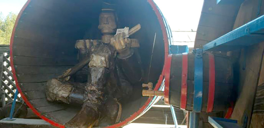 Bure u Kremnima krije tajnu, zna ko će biti novi predsednik Amerike: U njemu prošli put umesto Trampove bila Bajdenova slika (FOTO)