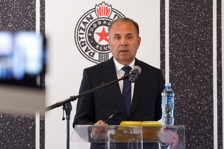 Završena Skupština FK Partizan: Ljajić potvrdio, Mijatović i Lazović opet u Partizanu, biće otkaza (FOTO/VIDEO)