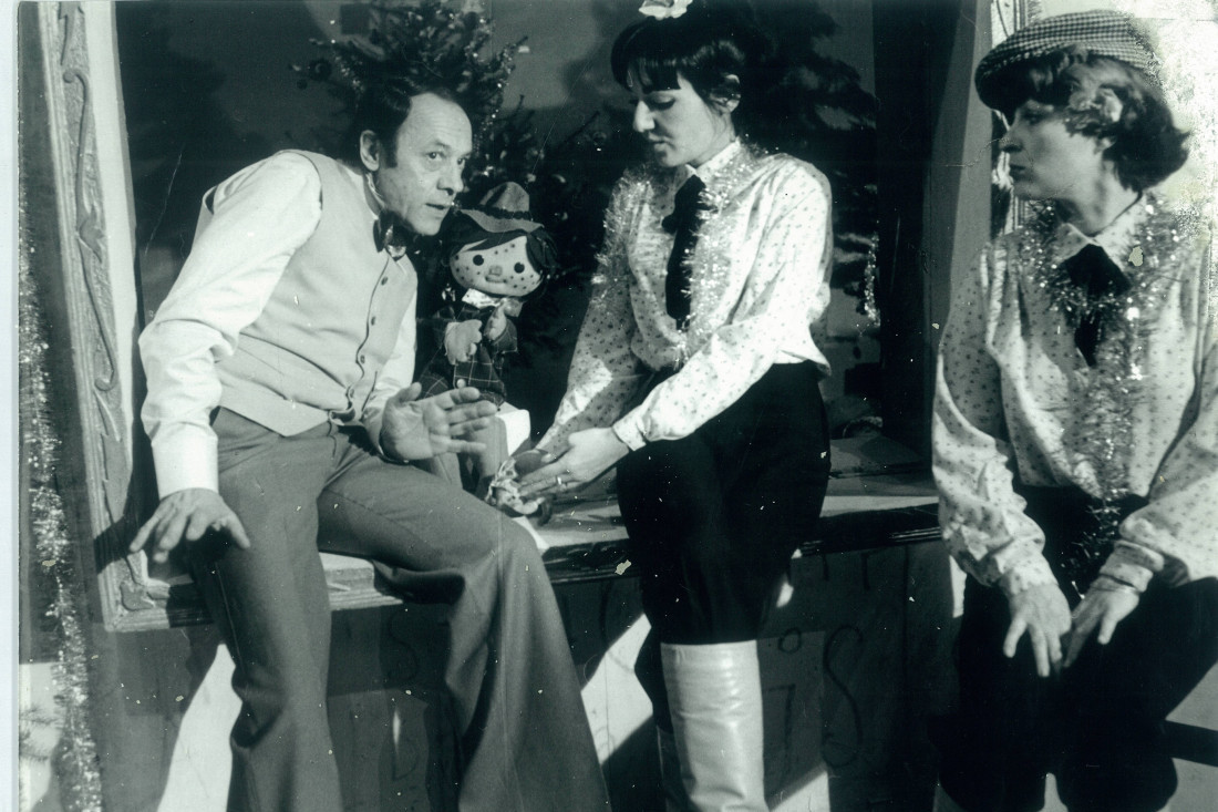 Malo pozorište „Duško Radović“ slavi 75. rođendan i ispraća u penziju čuvenu glumicu nakon 50 godina: Za vikend besplatne predstave (FOTO)