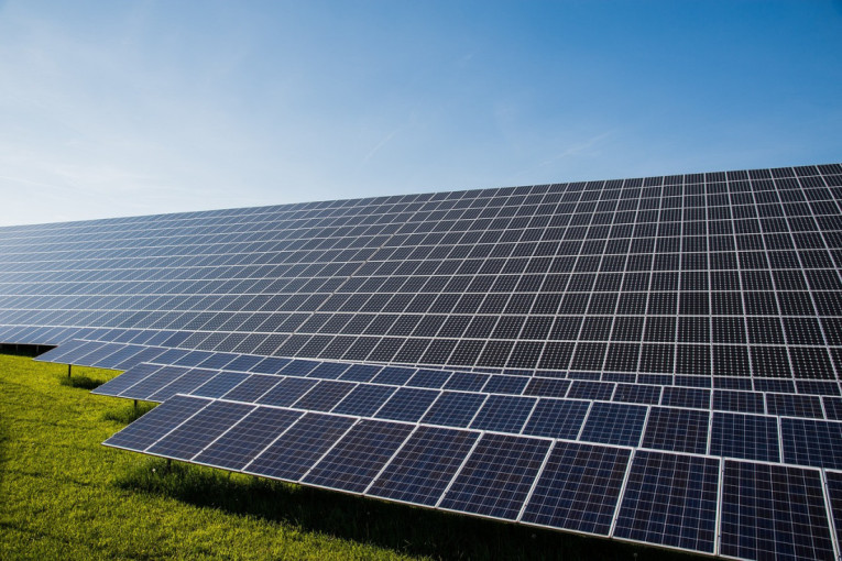 Srbija dobija solarnog giganta: Kod Sremske Mitrovice niče elektrana koja će biti višestruko veća od sada najveće