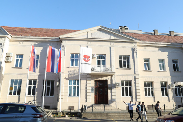 "Mesec starijih" večeras u Inđiji