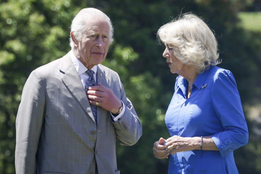 Kralj Čarls dolazi, Bela kuća mu nudi šator i prenosni toalet