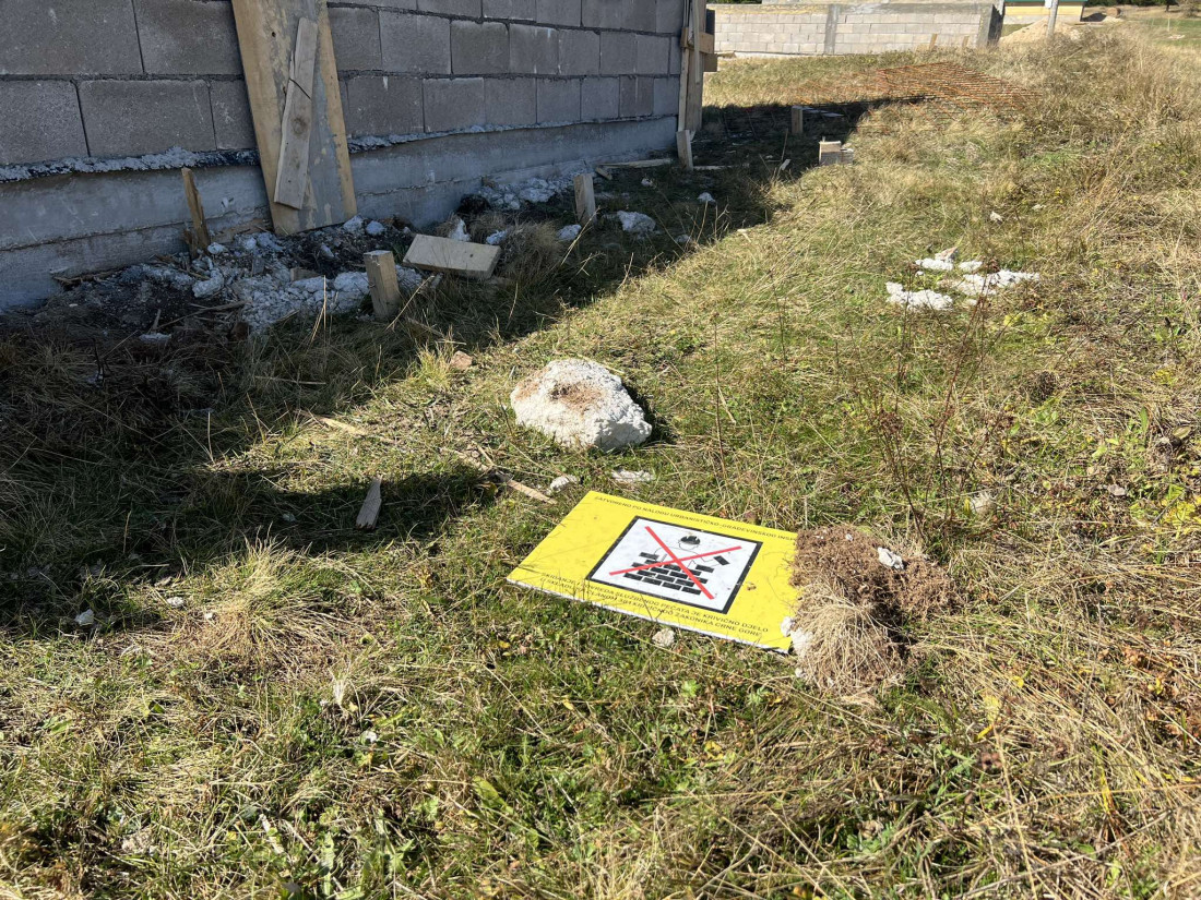 Nelegalni objekti na Žabljaku niču na sve strane: Meštani očajni - od prelepog mesta bahati pojedinci nam prave ruglo (FOTO)