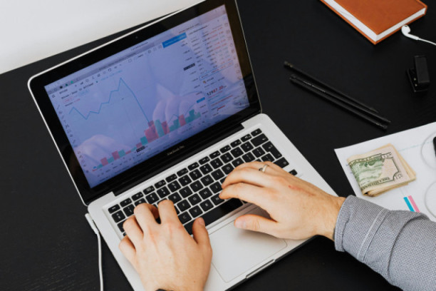 Besplatno više nije potpuno besplatno: WeTransfer uvodi ograničenja na transfere